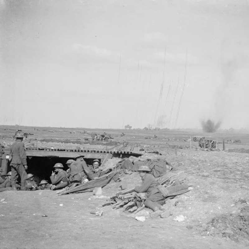 Battery under German fire