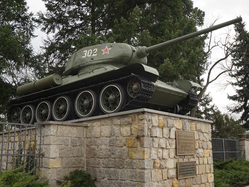 T34/85 tank
