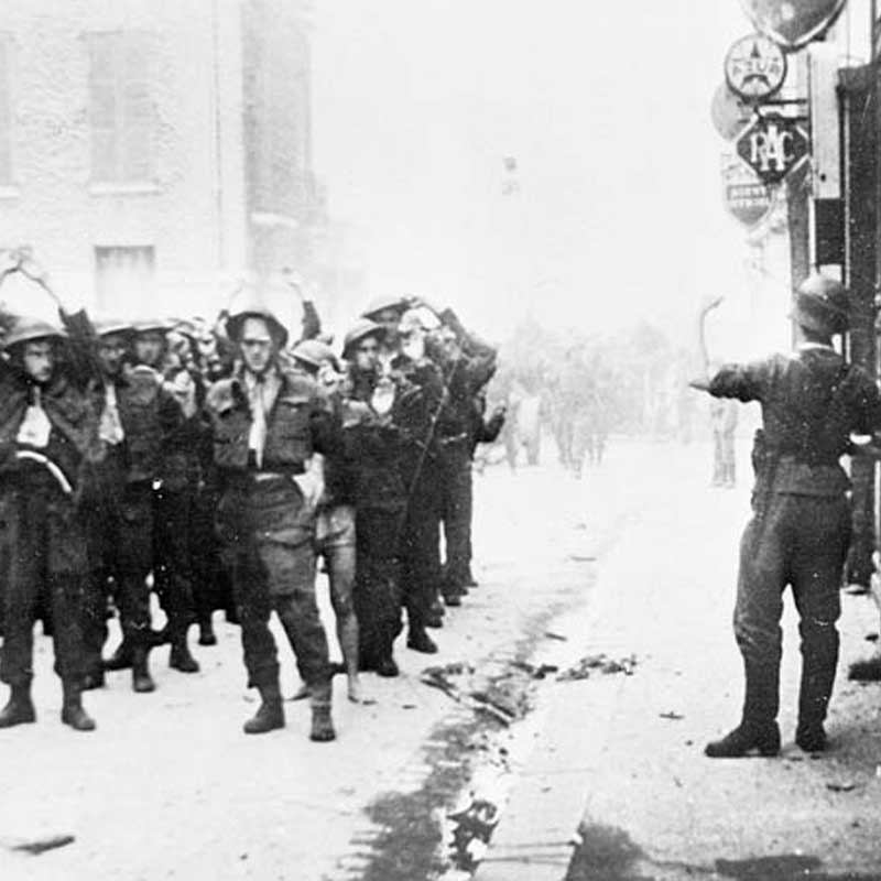 Canadian prisoners after the raid